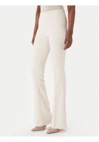 Rinascimento Spodnie materiałowe CFC0127876003 Beżowy Slim Fit. Kolor: beżowy. Materiał: syntetyk #1