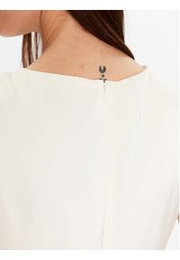 DKNY Sukienka koktajlowa DD2K2383 Écru Regular Fit. Materiał: syntetyk. Styl: wizytowy #3