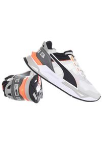 Buty do chodzenia dla dzieci Puma Mirage Sport Tech Jr. Zapięcie: sznurówki. Kolor: biały. Materiał: guma, materiał, tkanina, syntetyk. Szerokość cholewki: normalna. Sport: turystyka piesza