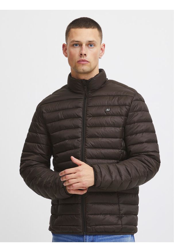 Blend Kurtka przejściowa 20712461 Brązowy Regular Fit. Kolor: brązowy. Materiał: syntetyk