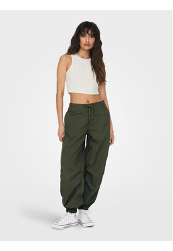 only - ONLY Top Vilma 15282771 Biały Slim Fit. Kolor: biały. Materiał: bawełna