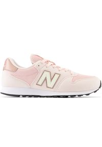Buty damskie New Balance GW500SP2 – różowe. Okazja: na co dzień. Kolor: różowy. Materiał: guma, materiał, tworzywo sztuczne. Szerokość cholewki: normalna