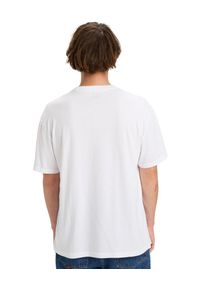 Quiksilver - Koszulka z krótkim rękawem dla Mężczyzn SALT WATER Biały. Kolor: biały. Materiał: materiał, bawełna. Długość rękawa: krótki rękaw. Długość: krótkie