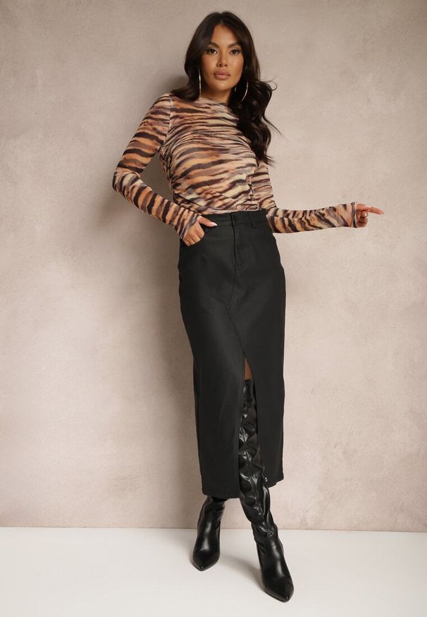 Renee - Czarna Midi Spódnica High Waist z Guzikiem i Kieszeniami oraz Suwakiem Navitta. Stan: podwyższony. Kolor: czarny. Materiał: materiał. Wzór: jednolity, gładki