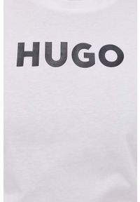 Hugo t-shirt damski kolor biały. Okazja: na co dzień. Kolor: biały. Materiał: dzianina, bawełna. Długość rękawa: krótki rękaw. Długość: krótkie. Wzór: nadruk. Styl: casual