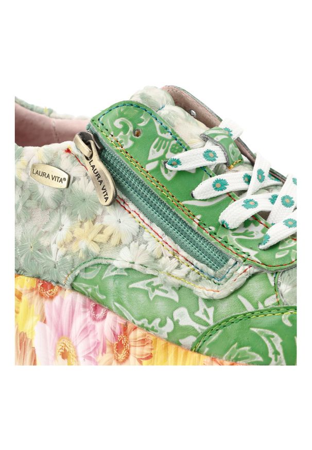 Sneakersy damskie Laura Vita, ze skóry naturalnej z kontrastowym nadrukiem i dekoracyjnym zamkiem z boku, zielone, 62 SL26803-62H. Zapięcie: zamek. Kolor: zielony. Materiał: skóra. Szerokość cholewki: normalna. Wzór: nadruk. Sezon: wiosna, lato