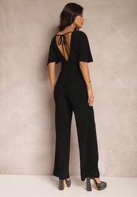 Renee - Czarny Kombinezon z Błyszczącą Nicią i Kopertową Górą Relfe. Kolor: czarny. Styl: elegancki #4