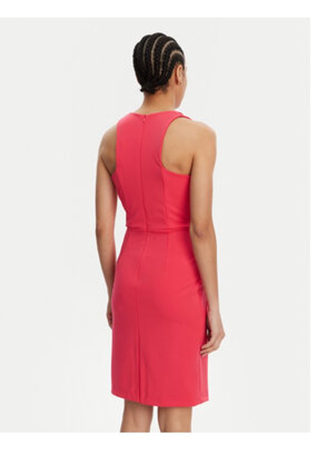 Rinascimento Sukienka koktajlowa CFC0123794003 Różowy Regular Fit. Kolor: różowy. Materiał: syntetyk. Styl: wizytowy