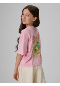 4f - 4F T-shirt boxy z nadrukiem dziewczęcy - różowy 134/140 (8-10 lat). Okazja: na co dzień. Kolor: różowy. Materiał: materiał, bawełna, dzianina. Długość: krótkie. Wzór: nadruk. Sezon: lato. Styl: casual #1