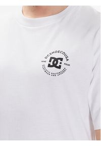 DC T-Shirt Star Pilot ADYZT04991 Biały Relaxed Fit. Kolor: biały. Materiał: bawełna