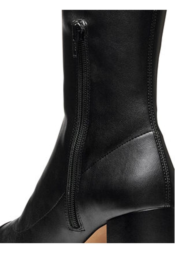 Geox Botki D Virnilisa 65 D56YYB 0KBHH C9999 Czarny. Kolor: czarny. Materiał: skóra