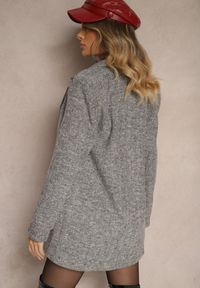 Renee - Czarno-Biała Marynarka Bez Zapięć Wyposażona w Poduszki w Ramionach i Kieszenie Avalira. Kolor: czarny. Materiał: dzianina