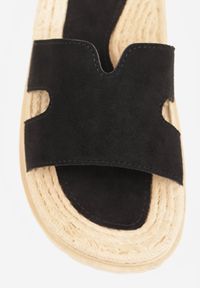 Born2be - Czarne Klapki na Grubej Podeszwie z Plecionki z Ozdobnymi Wycięciami Alcista. Okazja: na co dzień, na spacer. Kolor: czarny. Materiał: jeans. Sezon: lato. Styl: wakacyjny, casual #8