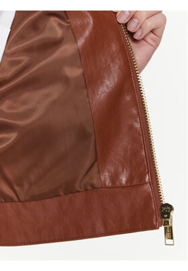 MICHAEL Michael Kors Kurtka z imitacji skóry Astor MS320B7DTW Brązowy Cropped Fit. Kolor: brązowy. Materiał: skóra