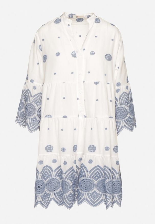 Born2be - Biała Bawełniana Sukienka Pudełkowa ze Wzorem Etno Rallea. Okazja: na co dzień. Kolor: biały. Materiał: bawełna. Styl: etno