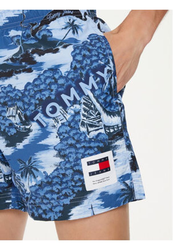 TOMMY HILFIGER - Tommy Hilfiger Szorty kąpielowe UM0UM03150 Niebieski Regular Fit. Kolor: niebieski. Materiał: syntetyk