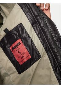 Blauer Kurtka zimowa 24WBLUC02234 Czarny Regular Fit. Kolor: czarny. Materiał: syntetyk. Sezon: zima #6