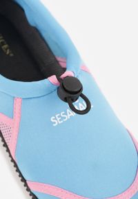 Renee - Niebiesko-Fuksjowe Wsuwane Buty Sportowe do Wody z Elastyczną Cholewką Vetilore. Okazja: na plażę. Zapięcie: bez zapięcia. Kolor: niebieski. Szerokość cholewki: normalna. Sezon: lato. Sport: pływanie #4