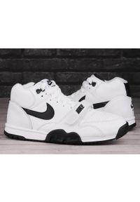 Buty męskie sportowe do koszykówki Nike AIR TRAINER 1. Kolor: czarny, biały, wielokolorowy. Sport: koszykówka