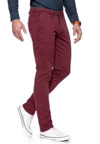 Mustang - MUSTANG SPODNIE MĘSKIE Classic Chino CHOCOLATE TRUFFLE 1006674 7140. Materiał: materiał #3