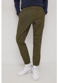 Only & Sons Spodnie męskie kolor zielony w fasonie chinos. Kolor: zielony. Materiał: tkanina. Wzór: gładki