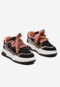 Born2be - Czarne Sneakersy na Niskiej Platformie z Szerokimi Sznurówkami Gritte. Kolor: czarny. Obcas: na platformie #5