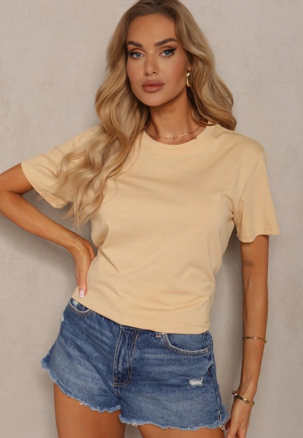 Renee - Beżowa Koszulka z Bawełny o Fasonie T-shirt Lormarka. Okazja: na co dzień. Kolor: beżowy. Materiał: bawełna. Styl: klasyczny, casual
