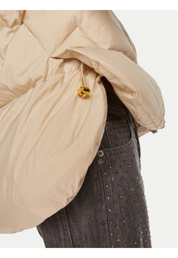 Pinko - PINKO Kurtka zimowa Giza 101602 A1ZV Beżowy Regular Fit. Kolor: beżowy. Materiał: syntetyk. Sezon: zima