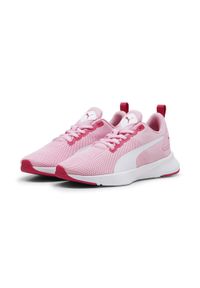 Buty do chodzenia dla dzieci Puma Flyer Runner Jr. Kolor: fioletowy, biały, różowy, wielokolorowy. Materiał: materiał, syntetyk. Sport: turystyka piesza