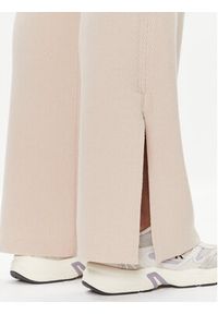 Calvin Klein Spodnie dzianinowe Essential K20K206023 Beżowy Wide Leg. Kolor: beżowy. Materiał: dzianina, syntetyk #4