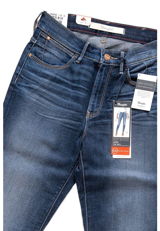Wrangler - WRANGLER HIGH SKINNY FOZEN BLUE W27HX782Z. Stan: podwyższony