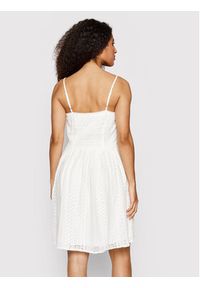 Vero Moda Sukienka letnia Honey 10220925 Biały Regular Fit. Kolor: biały. Materiał: bawełna. Sezon: lato