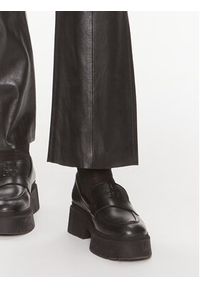 DAY Spodnie skórzane Shiv 100418 Czarny Regular Fit. Kolor: czarny. Materiał: skóra #3