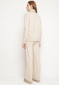 Born2be - Jasnobeżowy Dzianinowy Komplet z Wełną i Bawełną Spodnie i Sweter z Golfem Errele. Kolor: beżowy. Materiał: dzianina, wełna, bawełna. Sport: golf #6