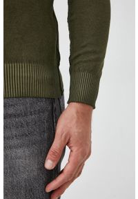 Sisley sweter bawełniany męski kolor zielony lekki. Kolor: zielony. Materiał: bawełna. Długość rękawa: długi rękaw. Długość: długie #3