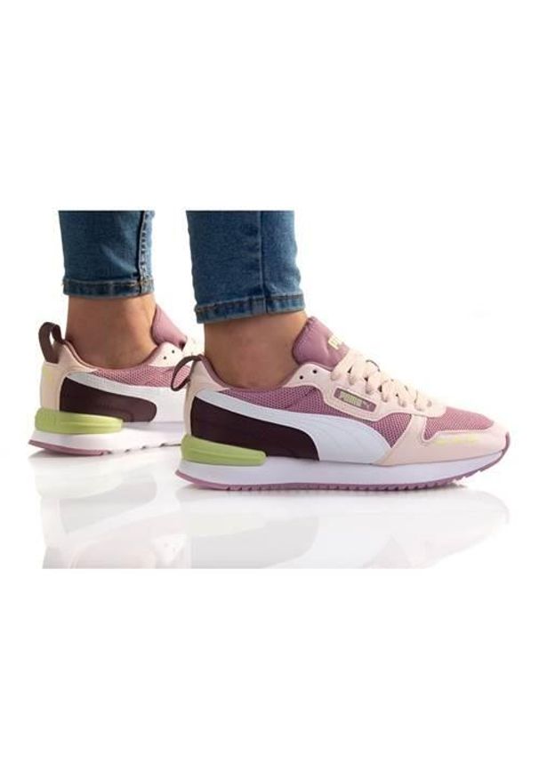 Buty do chodzenia dla dzieci Puma R78 Jr. Kolor: fioletowy, biały, wielokolorowy. Materiał: tkanina, materiał, syntetyk. Sport: turystyka piesza