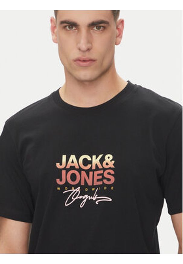 Jack & Jones - Jack&Jones T-Shirt Canggu 12281809 Czarny Regular Fit. Kolor: czarny. Materiał: bawełna
