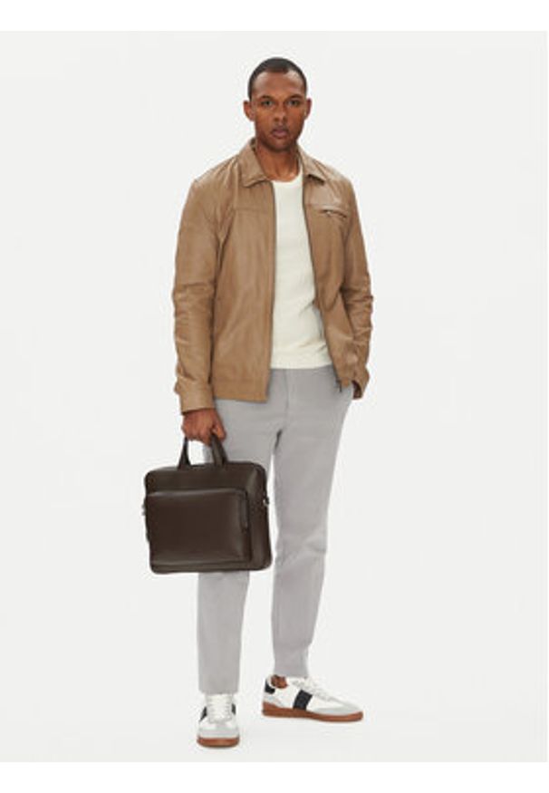 Calvin Klein Torba na laptopa Micro Pebble Slim Briefcase 36 LV04D3012G Brązowy. Kolor: brązowy. Materiał: skóra