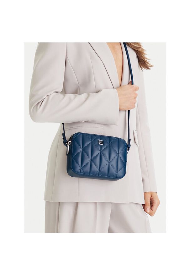 Torebka Calvin Klein. Kolor: niebieski