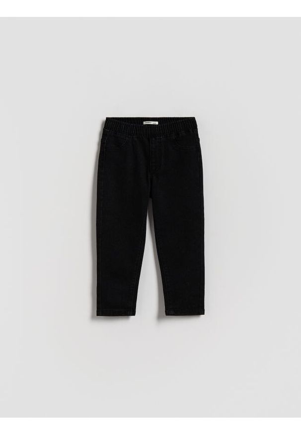 Reserved - Bawełniane jegginsy - czarny. Kolor: czarny. Materiał: bawełna