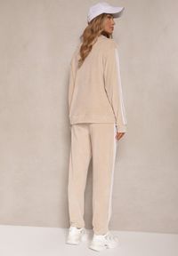 Renee - Beżowy Komplet Dresowy Spodnie i Bluza Rozpinana Ozdobiona Paskami Mirwia. Kolor: beżowy. Materiał: dresówka. Wzór: aplikacja #3