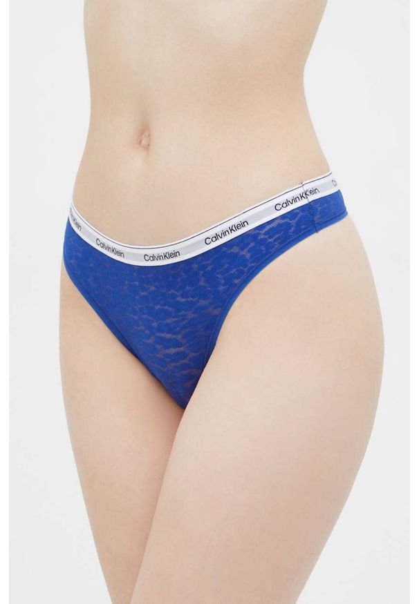 Calvin Klein Underwear stringi kolor niebieski z koronki. Kolor: niebieski. Materiał: koronka. Wzór: koronka