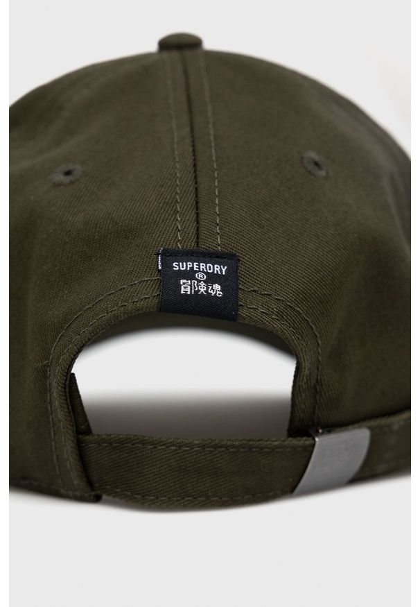 Superdry Czapka bawełniana kolor zielony z aplikacją. Kolor: zielony. Materiał: bawełna. Wzór: aplikacja