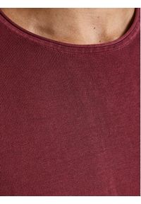 Jack & Jones Sweter Leo 12174001 Bordowy Regular Fit. Kolor: czerwony. Materiał: bawełna
