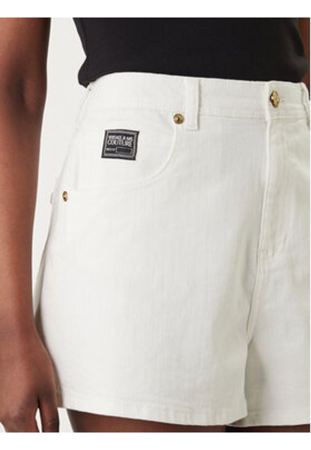 Versace Jeans Couture Szorty jeansowe 80HAD514 CEWCA Biały Regular Fit. Kolor: biały. Materiał: bawełna