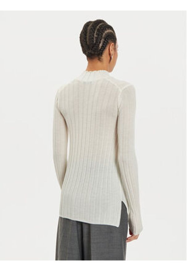 IVY & OAK - IVY OAK Sweter Kacy Rose IO113151 Écru Slim Fit. Materiał: wełna