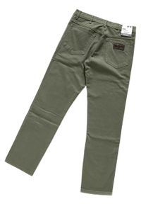 Wrangler - WRANGLER SPODNIE MĘSKIE TEXAS DUSTY OLIVE W121TA275. Stan: podwyższony. Materiał: materiał #5