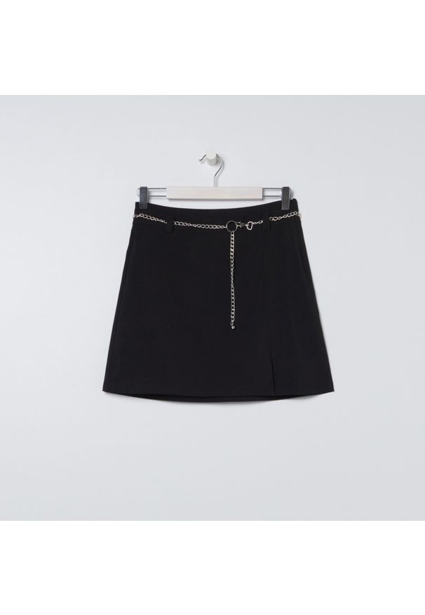 Sinsay - Spódnica mini z łańcuchem - Czarny. Kolor: czarny