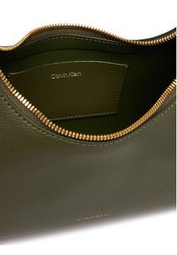 Calvin Klein Torebka Foil Logo Conv Shou?Lder Bag LV04F3272G Beżowy. Kolor: beżowy. Materiał: skórzane #5