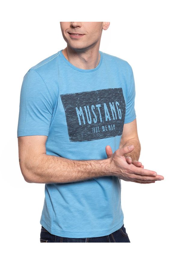 Mustang - MĘSKI T-SHIRT MUSTANG ALEX C INSIDE PRINT 1009517 5094. Wzór: nadruk